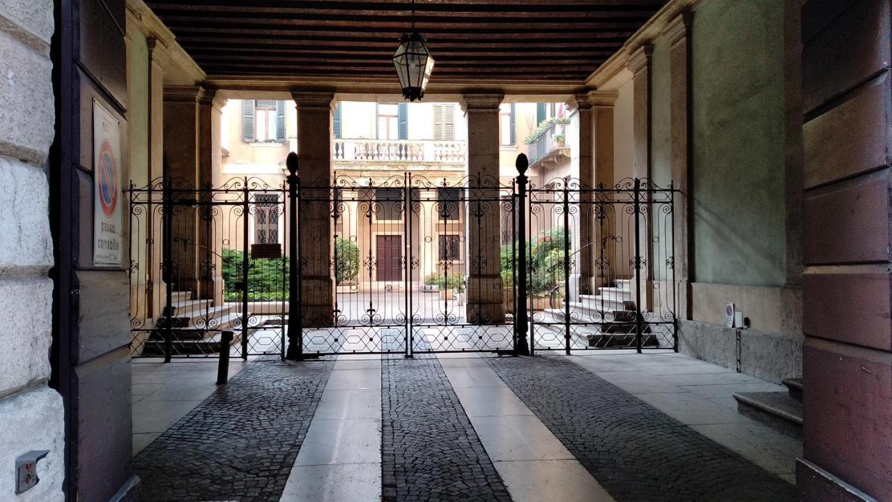 Marconi Rooms Loggia Delle Erbe Verona Eksteriør billede